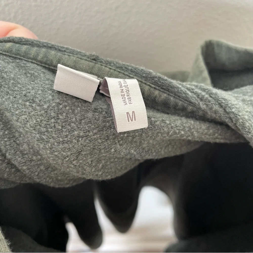 Z‎ By Zella Green Hoodie Crop Raw Edge Sweatshirt Womens Size Medium